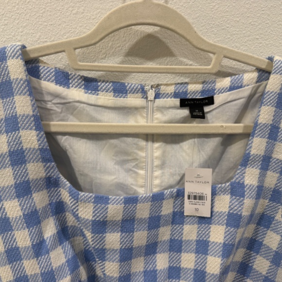 NWT Ann Taylor Dress - Size 10 - Blue and White - Picture 4 of 4